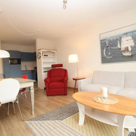 Promenade 18 Seepferdchen Apartment Schonberger Strand