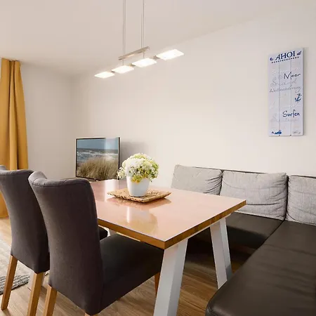 Promenade 18 Seepferdchen Шёнбергер-Штранд