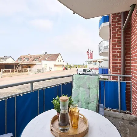 Promenade 18 Seepferdchen Апартаменты Шёнбергер-Штранд